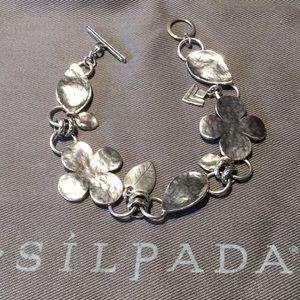 SS Shamrock Clover Leaf Toggle Bracelet